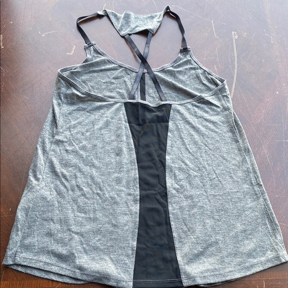 Calvin Klein Performance set of 2 Gray and Blue Women's Tank Tops size Small - Picture 9 of 9